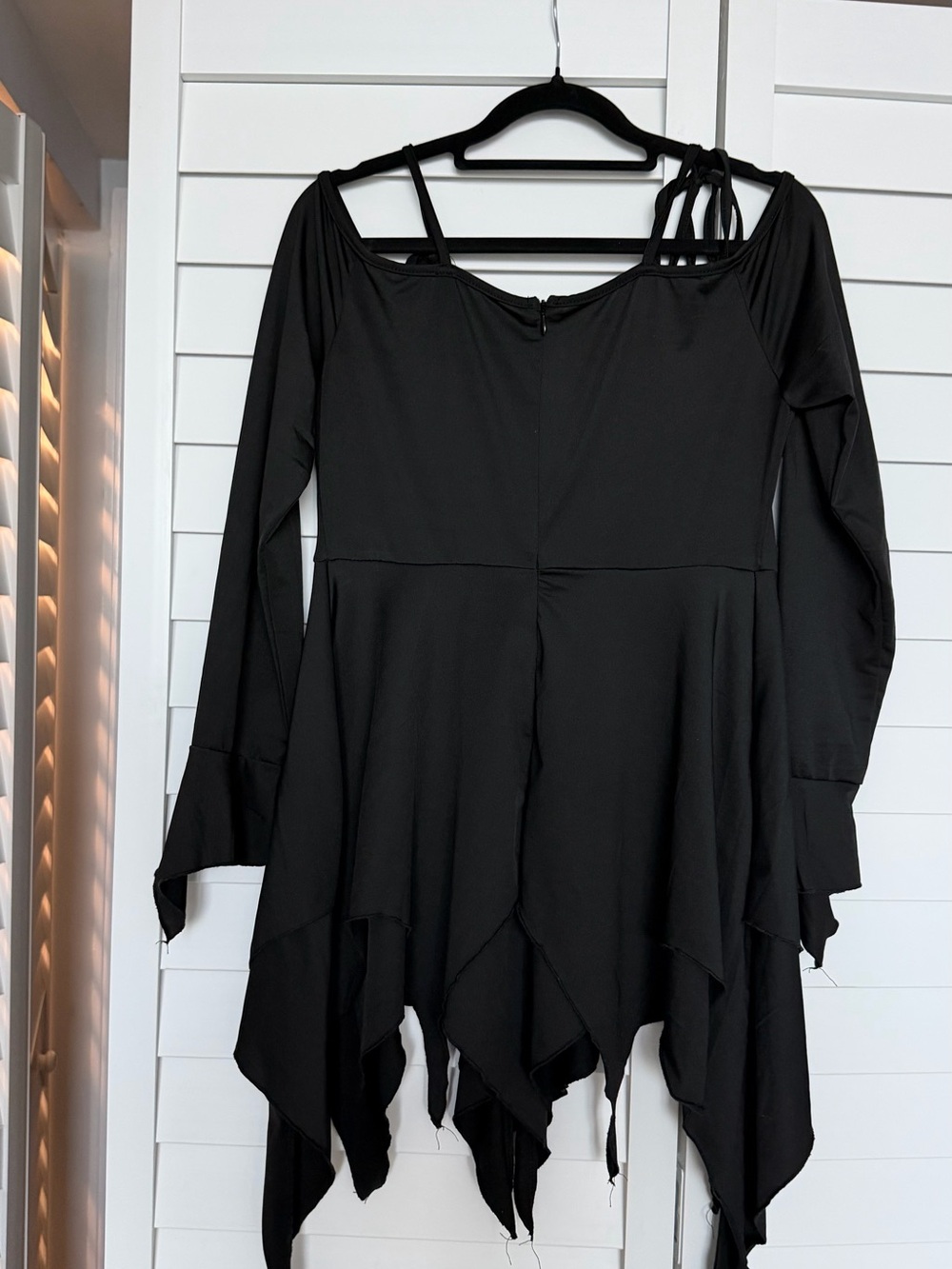 SHEIN Black Asymmetrical Long-Sleeve Handkerchief Hem Dress - Picture 4 of 5